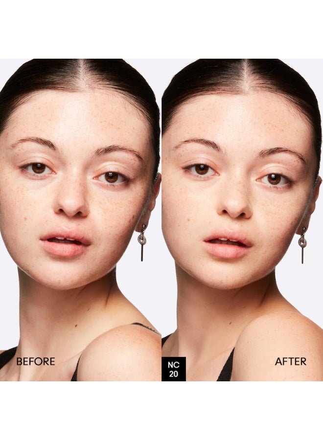 MAC Cosmetics Studio Fix 24-Hour Smooth Wear Concealer NC20 - Image 4